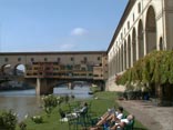 Florence 2005 :: Views of Florence, Tuscany and Italy :: The Florence Rowing Club below the Ponte Vecchio